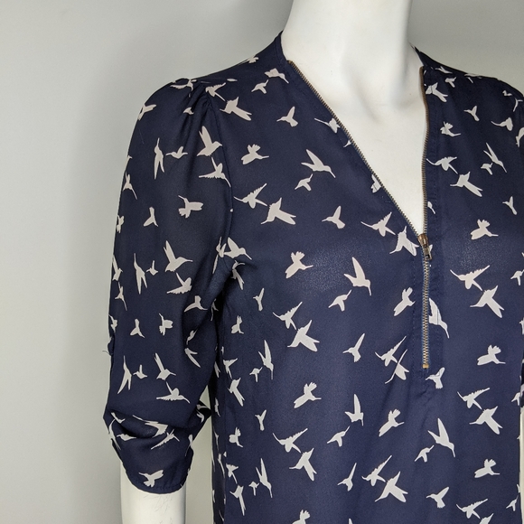 Womens S Blue White Hummingbird Top 3/4 Sleeves - Picture 5 of 13